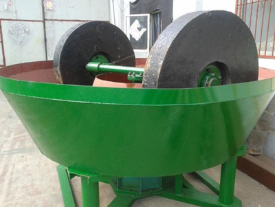 双轮选矿机